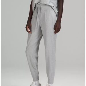 Ready to Rulu LuluLemon Joggers